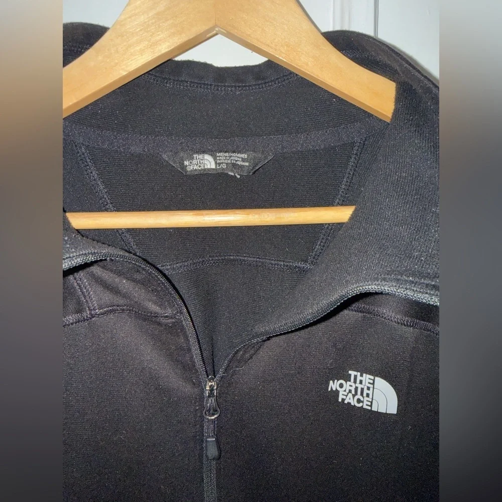 The North Face Men's Black Performance Jacket